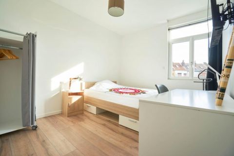 Villa a Lille, Nord, Lille - € 510/mes | Ref: JXAZ6ulOeFCsgcD - foto 8