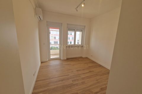 Lejlighed i Carcavelos, Lisbon, Carcavelos - € 630.000 | Ref: C0283-01179 - foto 16