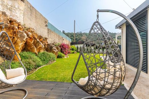 Villa i Sintra, Lisbon, Sintra - € 465.000 | Ref: C0183-01366 - foto 1