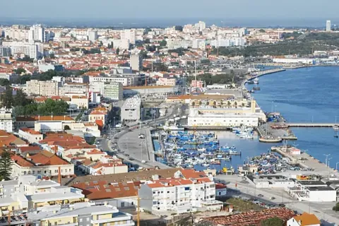 Helårsgrund i Setubal, Setubal, Setubal - € 890.000 | Ref: C0410-00633 - foto 9