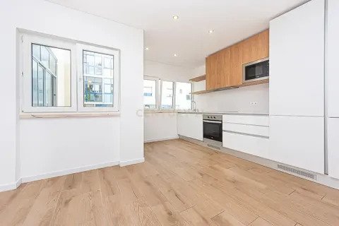 Lejlighed i Setubal, Setubal, Setubal - € 250.000 | Ref: C0410-01197 - foto 1