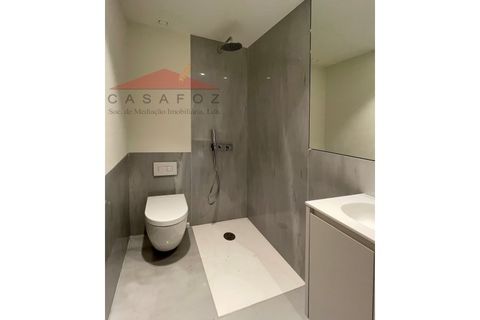 Villa a Porto, Porto, Porto - € 3.750/mes | Ref: 100277 - foto 38
