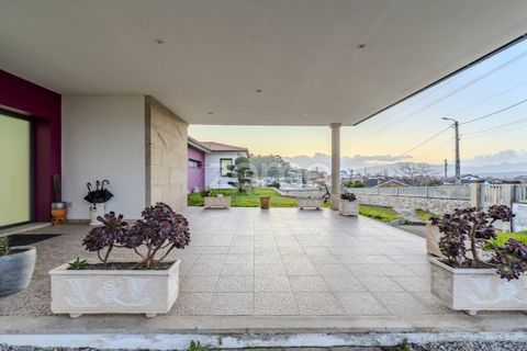 Villa i Viana do Castelo, Viana do Castelo, Viana do Castelo - € 650.000 | Ref: ZMPT586188 - foto 36