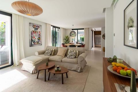 Villa a Marbella, Malaga, Marbella - € 2.650.000 | Ref: SMSMLUX0782 - foto 8