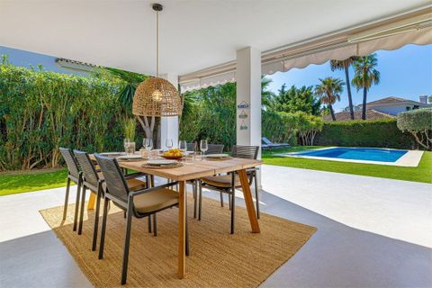 Villa a Marbella, Malaga, Marbella - € 2.650.000 | Ref: SMSMLUX0782 - foto 17