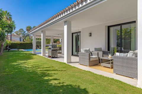 Villa a Marbella, Malaga, Marbella - € 2.650.000 | Ref: SMSMLUX0782 - foto 23