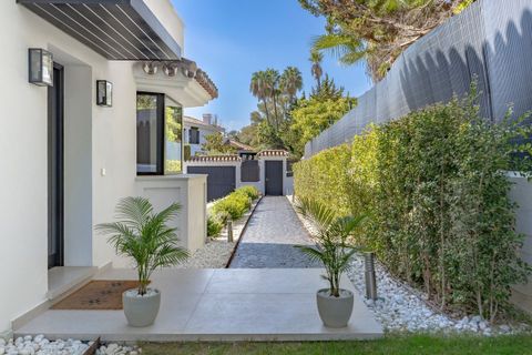 Villa a Marbella, Malaga, Marbella - € 2.650.000 | Ref: SMSMLUX0782 - foto 25