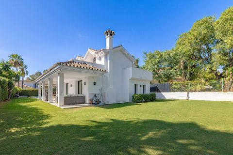 Villa a Marbella, Malaga, Marbella - € 2.650.000 | Ref: SMSMLUX0782 - foto 26