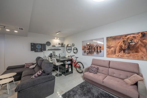 Villa i Orihuela, Alicante, Orihuela - € 759.000 | Ref: 2a614af3-8281-454d-8 - foto 34