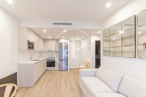 Apartament a Madrid, Madrid, Madrid - € 1.900/mes | Ref: AM2603031 - foto 9