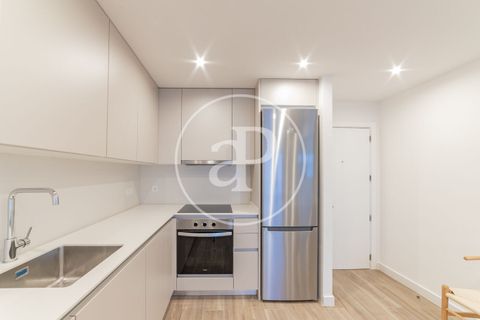 Apartament a Madrid, Madrid, Madrid - € 1.900/mes | Ref: AM2603031 - foto 12