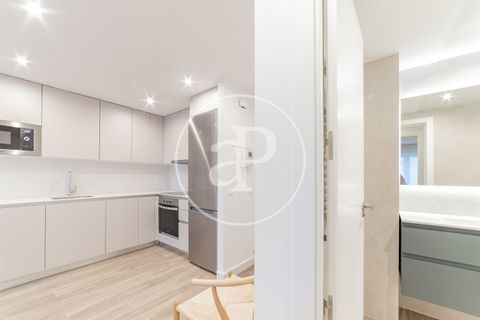 Apartament a Madrid, Madrid, Madrid - € 1.900/mes | Ref: AM2603031 - foto 14