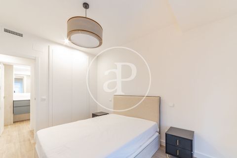 Apartament a Madrid, Madrid, Madrid - € 1.900/mes | Ref: AM2603031 - foto 19