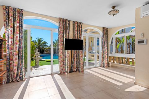 Villa a Orihuela Costa, Alicante, Orihuela Costa - € 2.095.000 | Ref: CMF-58649 - foto 12