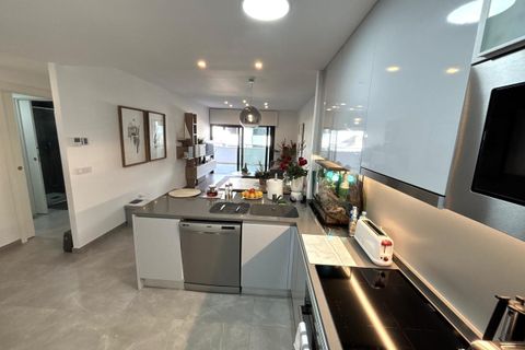 Lejlighed i Playa Flamenca, Alicante, Playa Flamenca - € 420.000 | Ref: CMO-91920 - foto 10