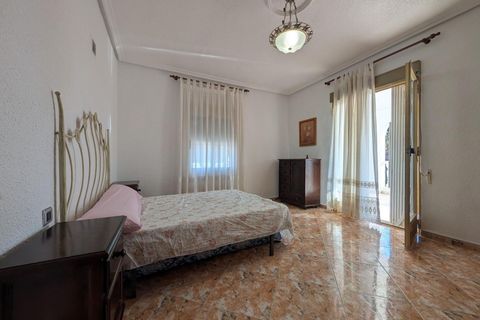 Villa i Elche, Alicante, Elche - € 349.995 | Ref: MT5347 - foto 34