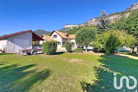 Villa a Voreppe, Isere, Voreppe - € 630.000 | Ref: 71772 - foto 2