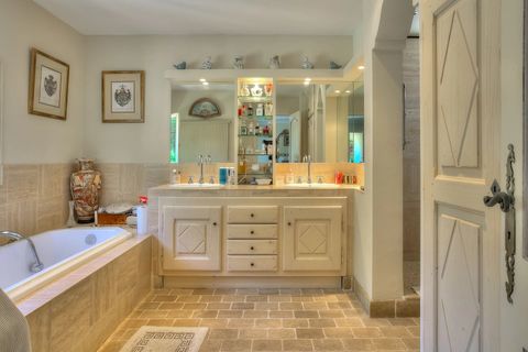 Villa i Biot, Alpes-Maritimes, Biot - € 1.725.000 | Ref: HH-15537964 - foto 16