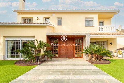 Villa i Mataro, Barcelona, Mataro - € 825 000 | Ref: PH101290/3699 - foto 2