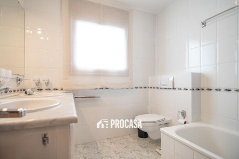 Villa a Empuriabrava, Gerona, Empuriabrava - € 279.000 | Ref: 4184 - foto 33