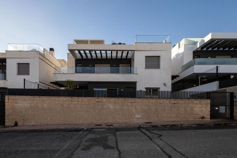 Villa i Orihuela Costa, Alicante, Orihuela Costa - € 490.000 | Ref: MLSC9035284/13477 - foto 31