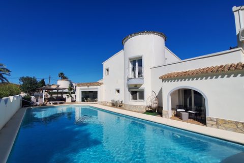 Villa i Denia, Alicante, Denia - € 1.180.000 | Ref: 1RE1205 - foto 3