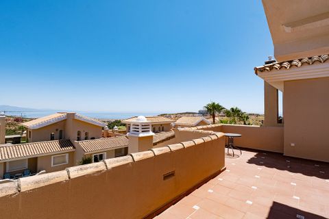 Stadthaus in La Duquesa, Malaga, La Duquesa - € 495.000 | Ref: R5327773 - Foto 6