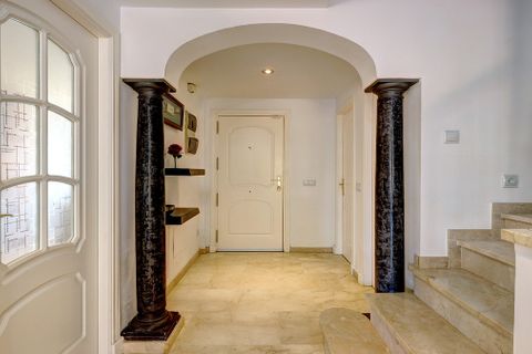 Stadthaus in La Duquesa, Malaga, La Duquesa - € 495.000 | Ref: R5327773 - Foto 11