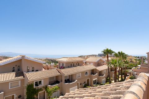 Stadthaus in La Duquesa, Malaga, La Duquesa - € 495.000 | Ref: R5327773 - Foto 28