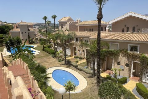 Stadthaus in La Duquesa, Malaga, La Duquesa - € 495.000 | Ref: R5327773 - Foto 31