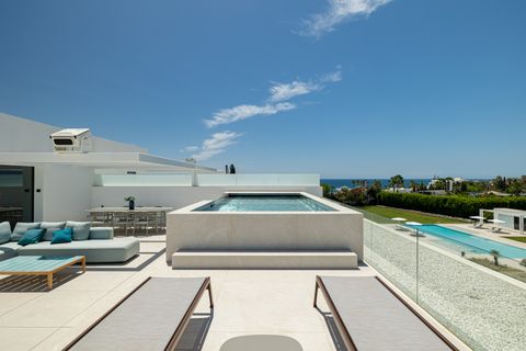 Villa a Marbella, Malaga, Marbella - € 6.300.000 | Ref: PANR-16255 - foto 2
