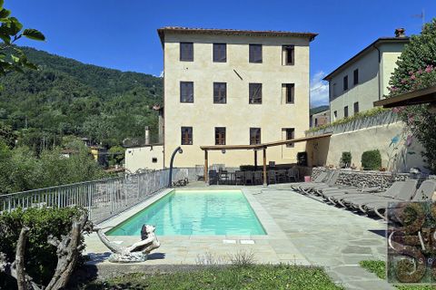 Villa i Borgo a Mozzano, Lucca, Borgo a Mozzano - € 540.000 | Ref: v6293-x - foto 1