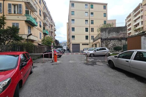 Garage i Genoa, Genoa, Genoa - € 70.000 | Ref: 26838 - foto 11