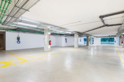 Leilighet i Carnaxide, Lisbon, Carnaxide - € 640 000 | Ref: L2025710 - foto 35