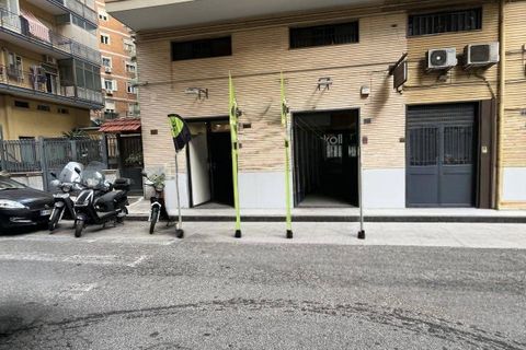 Erhvervsejendom i Naples, Naples, Naples - € 149.000 | Ref: CBI091-931-43813 - foto 3