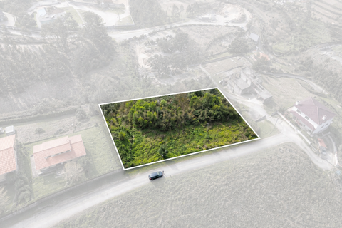 Helårsgrund i Paredes, Porto, Paredes - € 120.000 | Ref: C0412-00945 - foto 1