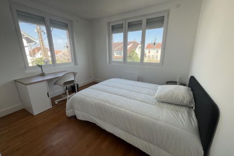 Apartament a Dijon, Cote-d'Or, Dijon - € 470/mes | Ref: KV-5730 - foto 4