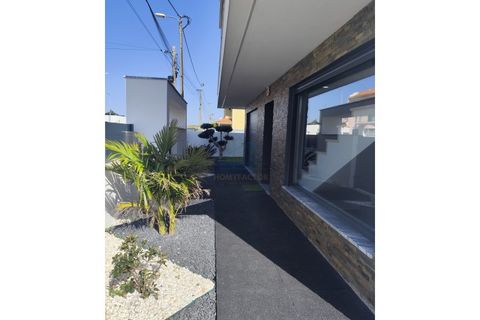 Villa i Corroios, Setubal, Corroios - € 750.000 | Ref: CAS_200 - foto 23