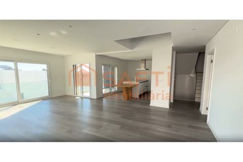 Villa i Corroios, Setubal, Corroios - € 740.000 | Ref: SAFTI:007970 - foto 3