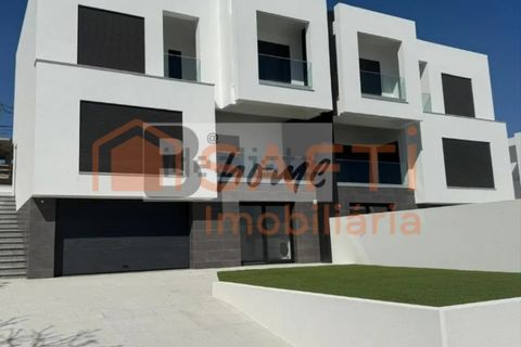 Villa i Corroios, Setubal, Corroios - € 740.000 | Ref: SAFTI:007970 - foto 32