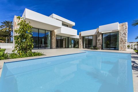 Villa i Denia, Alicante, Denia - € 1.362.600 | Ref: NCBKD17735 - foto 1