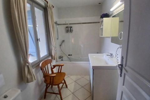 Villa a Chalais, Charente, Chalais - € 205.200 | Ref: BVI84589 - foto 12