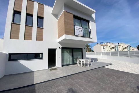 Villa i Denia, Alicante, Denia - € 695.000 | Ref: DG6718/4038 - foto 2
