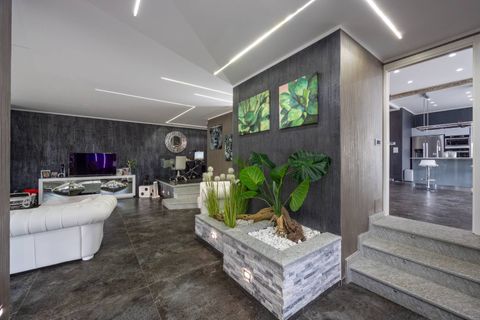 Villa Moncalieri, Turin, Moncalieri - € 10.000/mese | Ref: 11977 - photo 7
