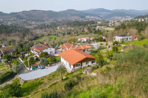 Villa a Amares, Braga, Amares - € 255.000 | Ref: 01-3804 - foto 23