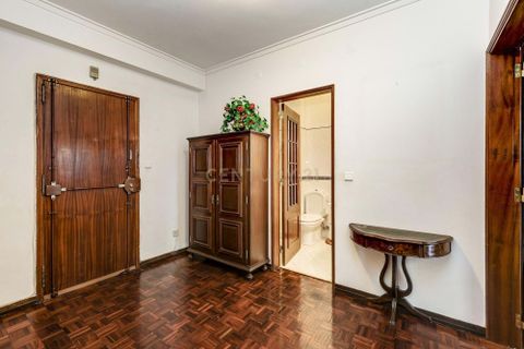 Lejlighed i Amadora, Lisbon, Amadora - € 345.000 | Ref: C0409-01971 - foto 4