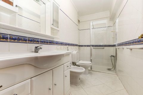 Lejlighed i Amadora, Lisbon, Amadora - € 345.000 | Ref: C0409-01971 - foto 16