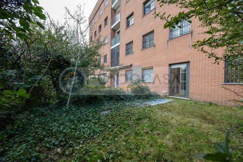 Lejlighed i Milan, Milan, Milan - € 320.000 | Ref: Appartamento con giardino privato Trasimeno - foto 1