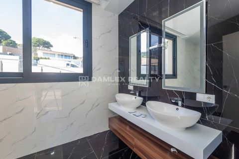 Villa a Tossa De Mar, Gerona, Tossa De Mar - € 1.200.000 | Ref: 75228 - foto 38