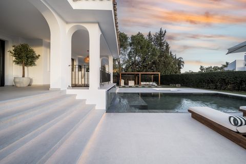 Villa a Marbella, Malaga, Marbella - € 4.950.000 | Ref: BLXC-1679 - foto 35